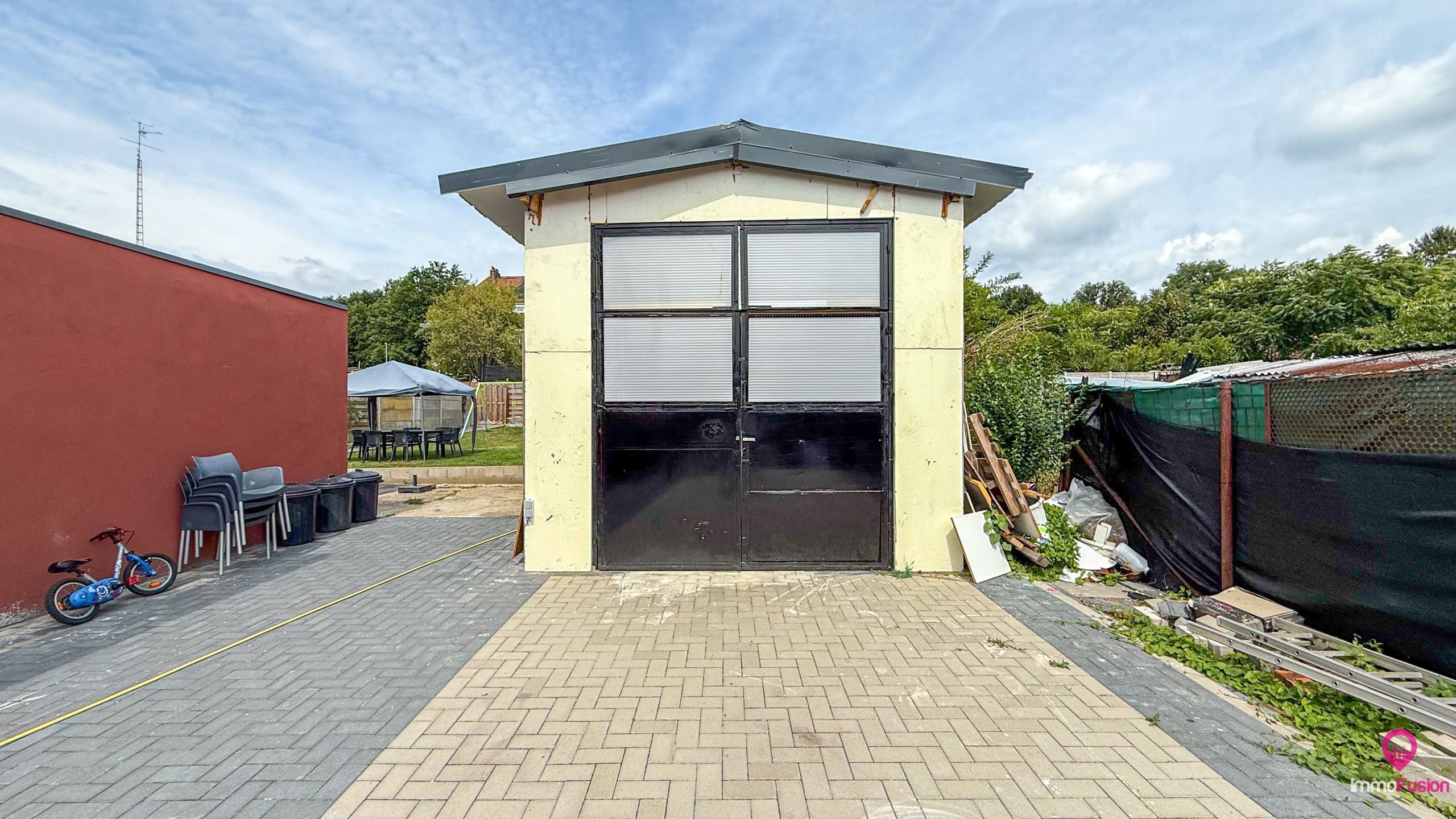 Woning met handelsruimte en 203 m² woonopp. te Houthalen! foto 35