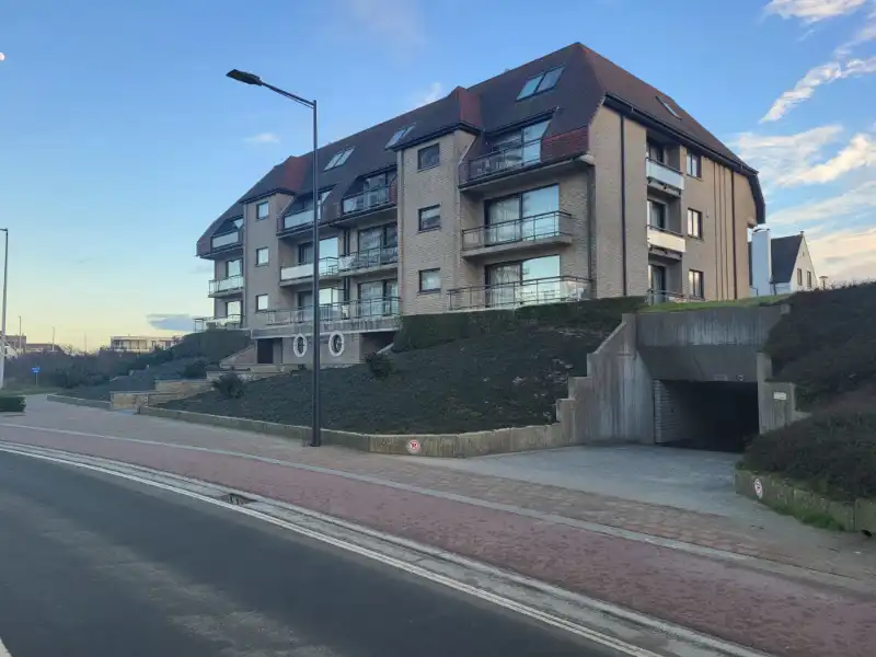 Garage te koop Albert I Laan 120/G162 - 8670 Oostduinkerke