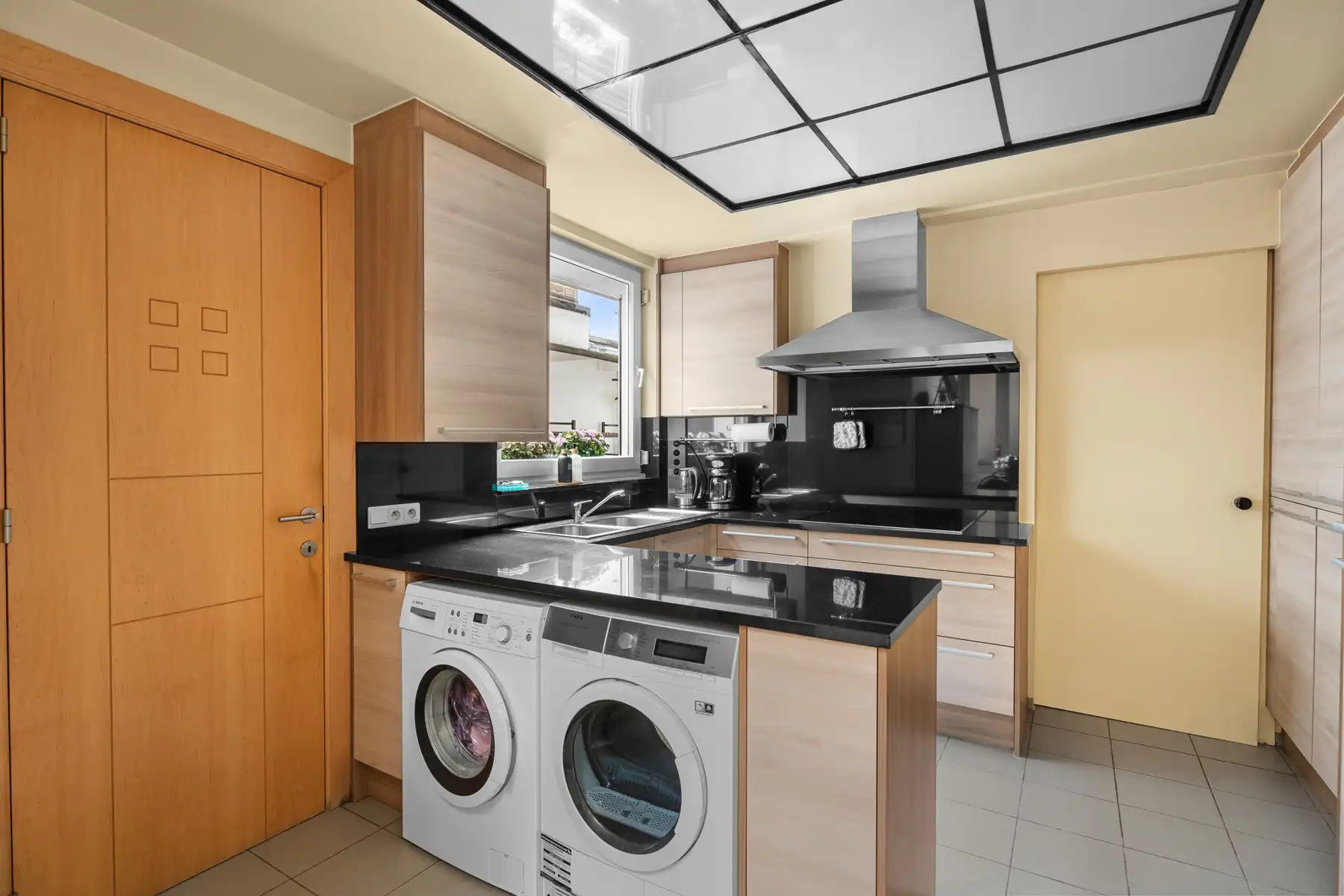 Handelspand met woonst in centrum Geraardsbergen! foto 8