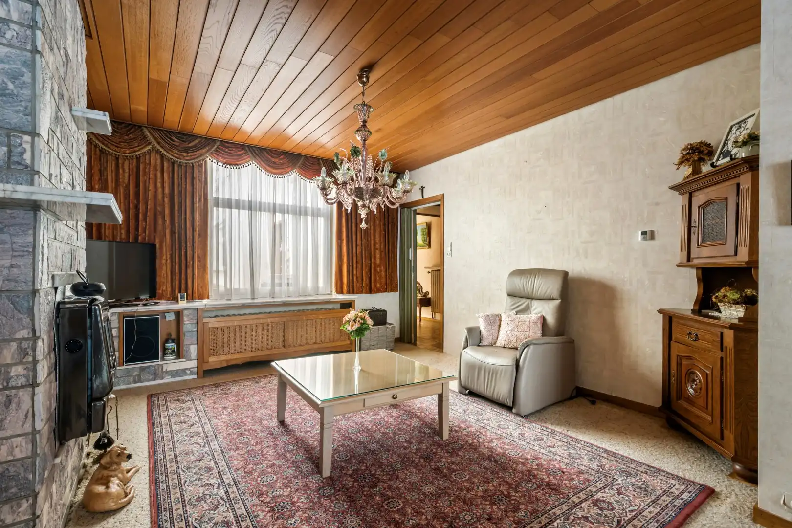 Verzorgde woning met 3, mogelijks 5 slaapkamers, garage en zonnige tuin in Geluwe foto 4