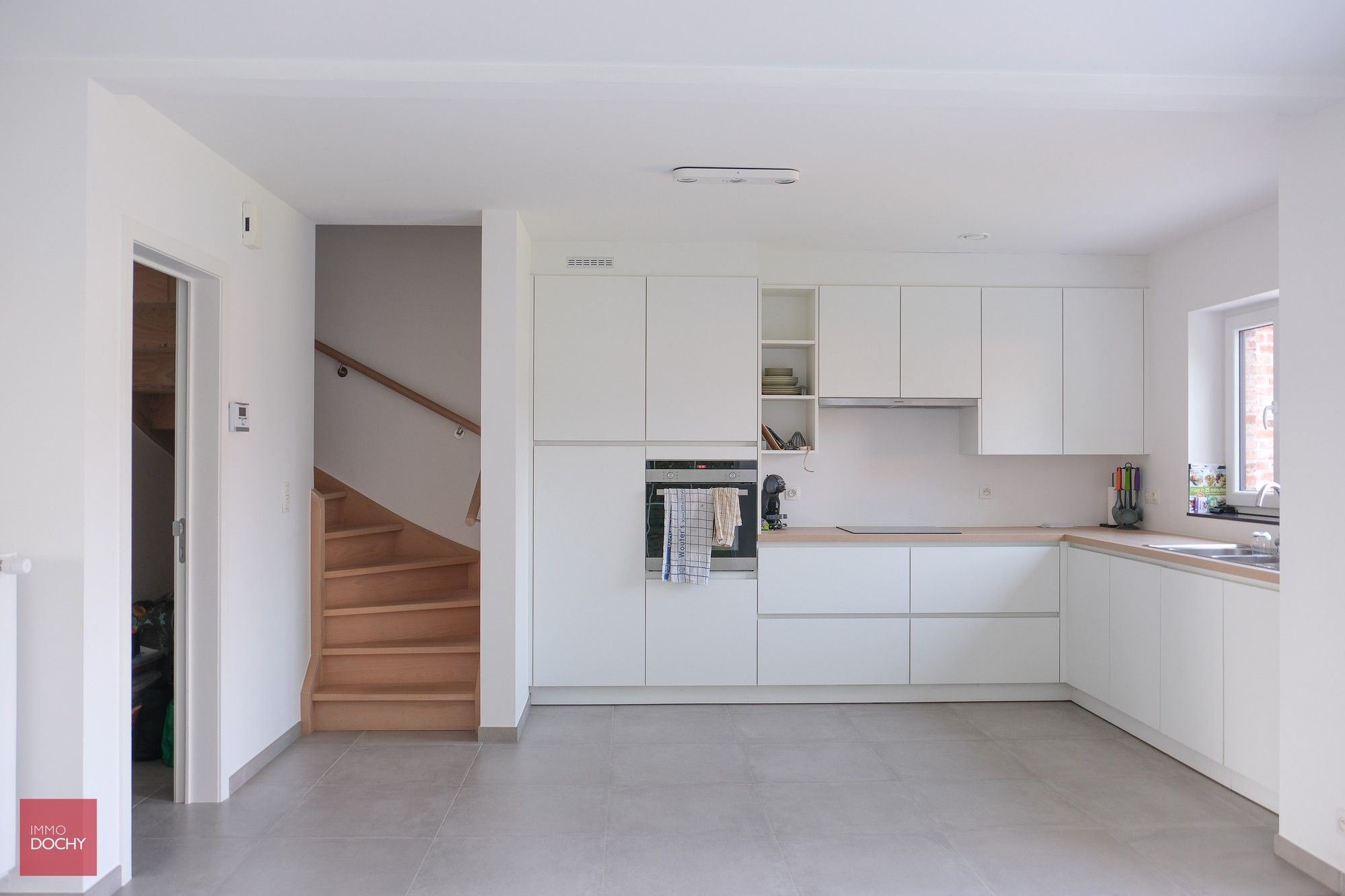 Recent gebouwde woning met 3 slaapkamers foto 7