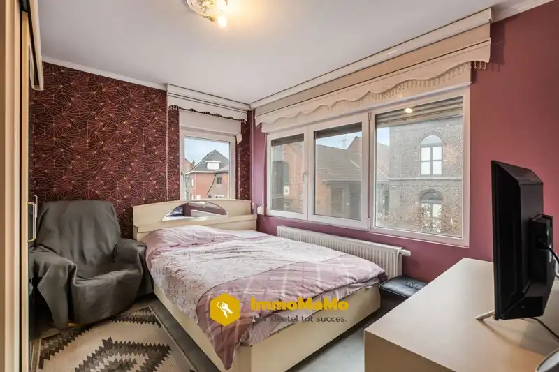 HUIS TE KOOP MET GROTE TUIN IN CENTRUM SINT-KRUIS-WINKEL foto 14