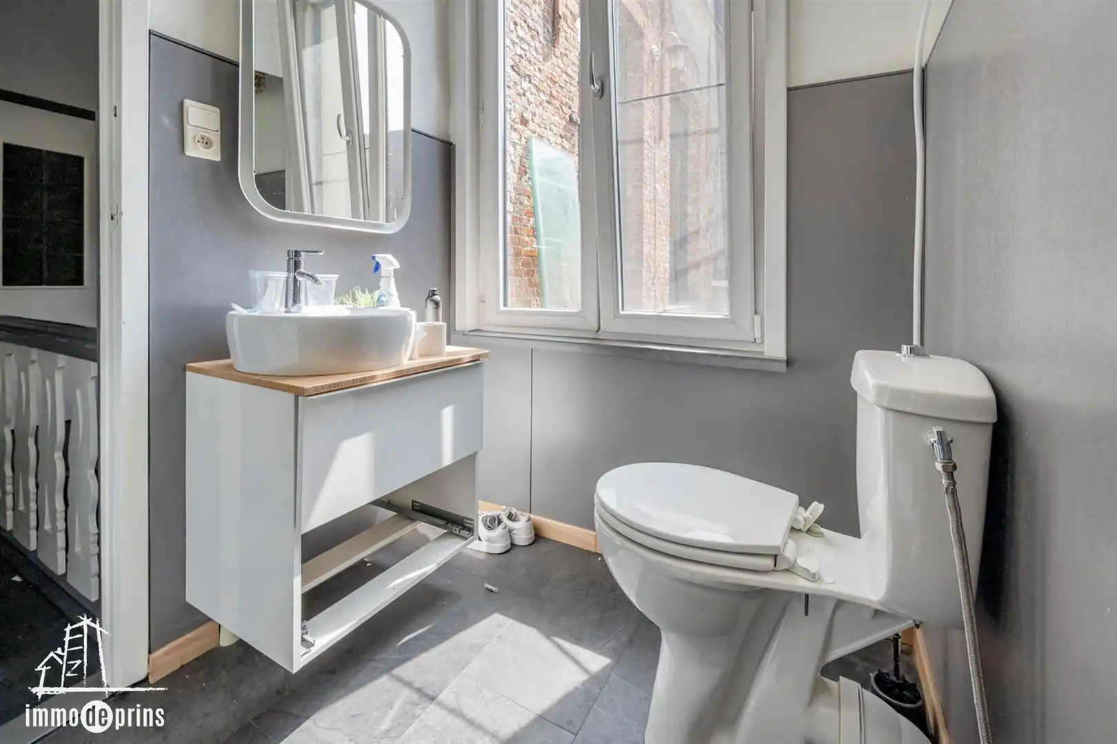 Opbrengsteigendom winkel met woonst  foto 13