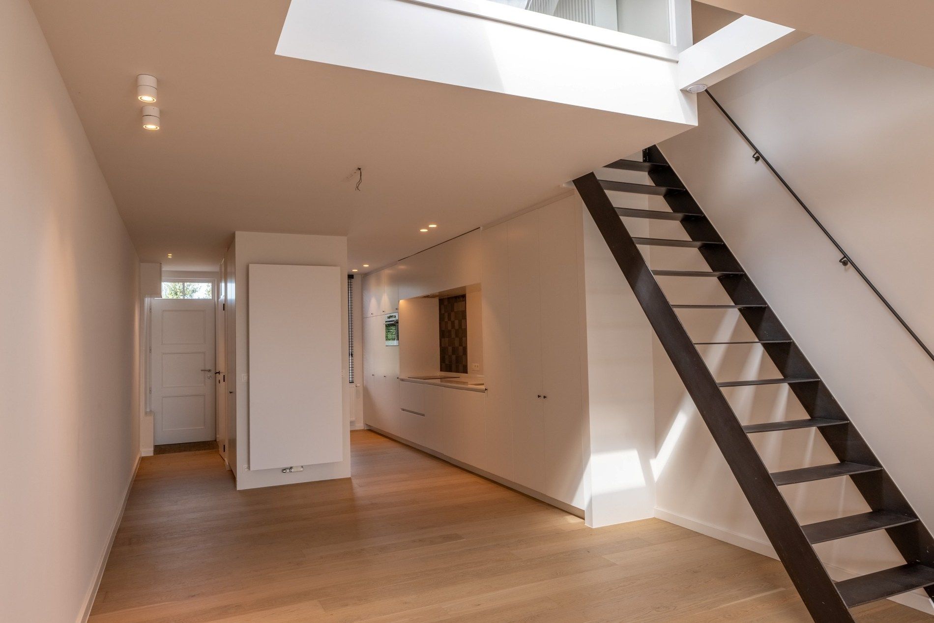 Knap huis, rustig gelegen woning te Damme foto 6