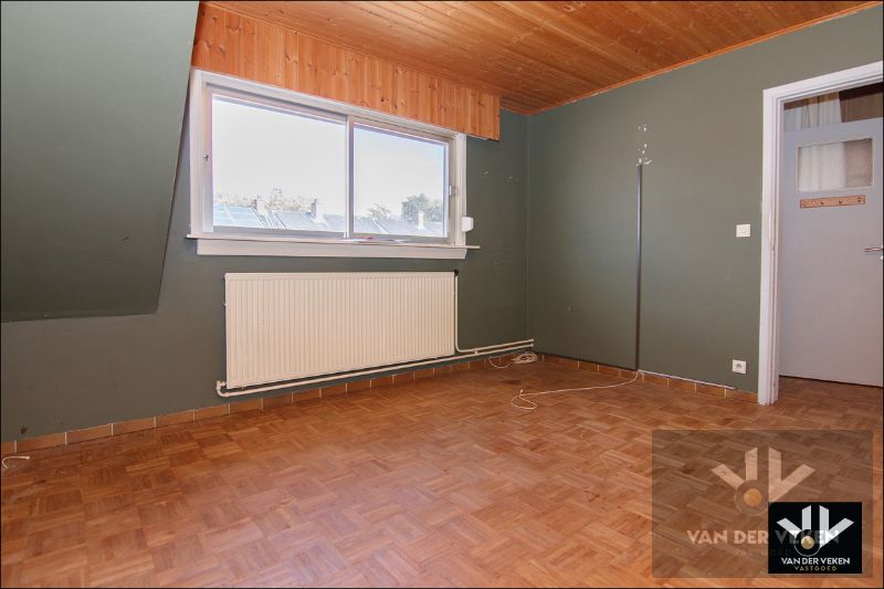 Woning met 3slpk en garage in kindvriendelijke buurt te Kuringen foto 14