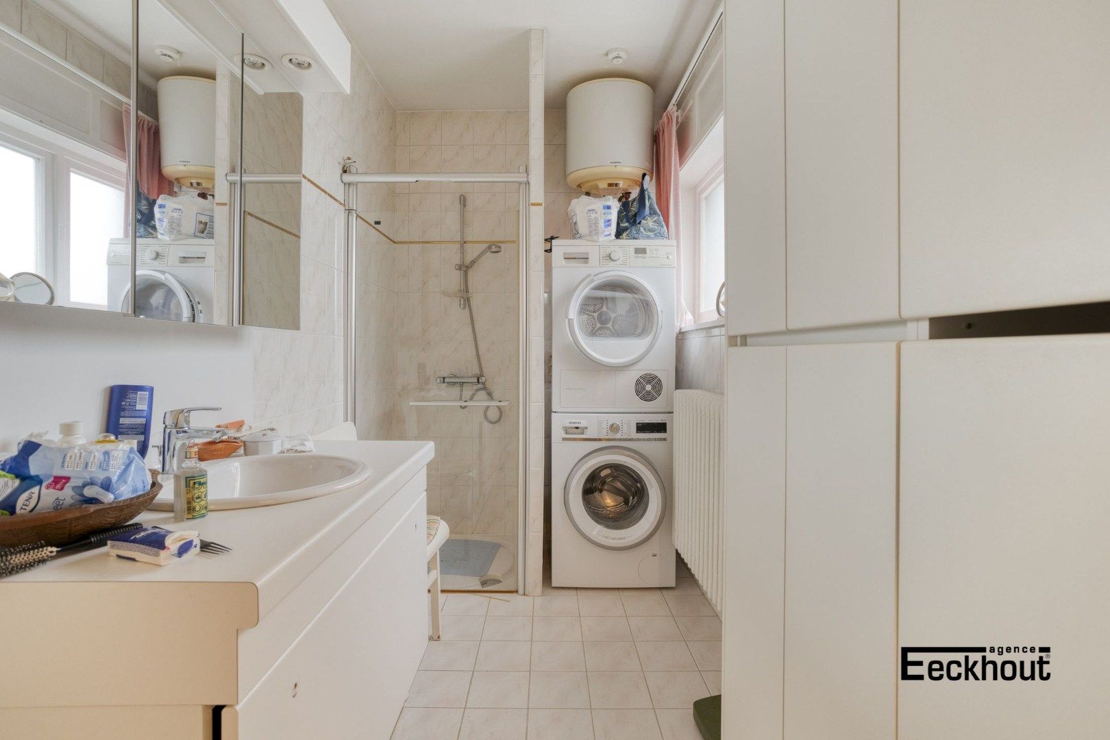 Charmante woning met verzorgde tuin en garage op wandelafstand van het strand te Bredene! foto 11