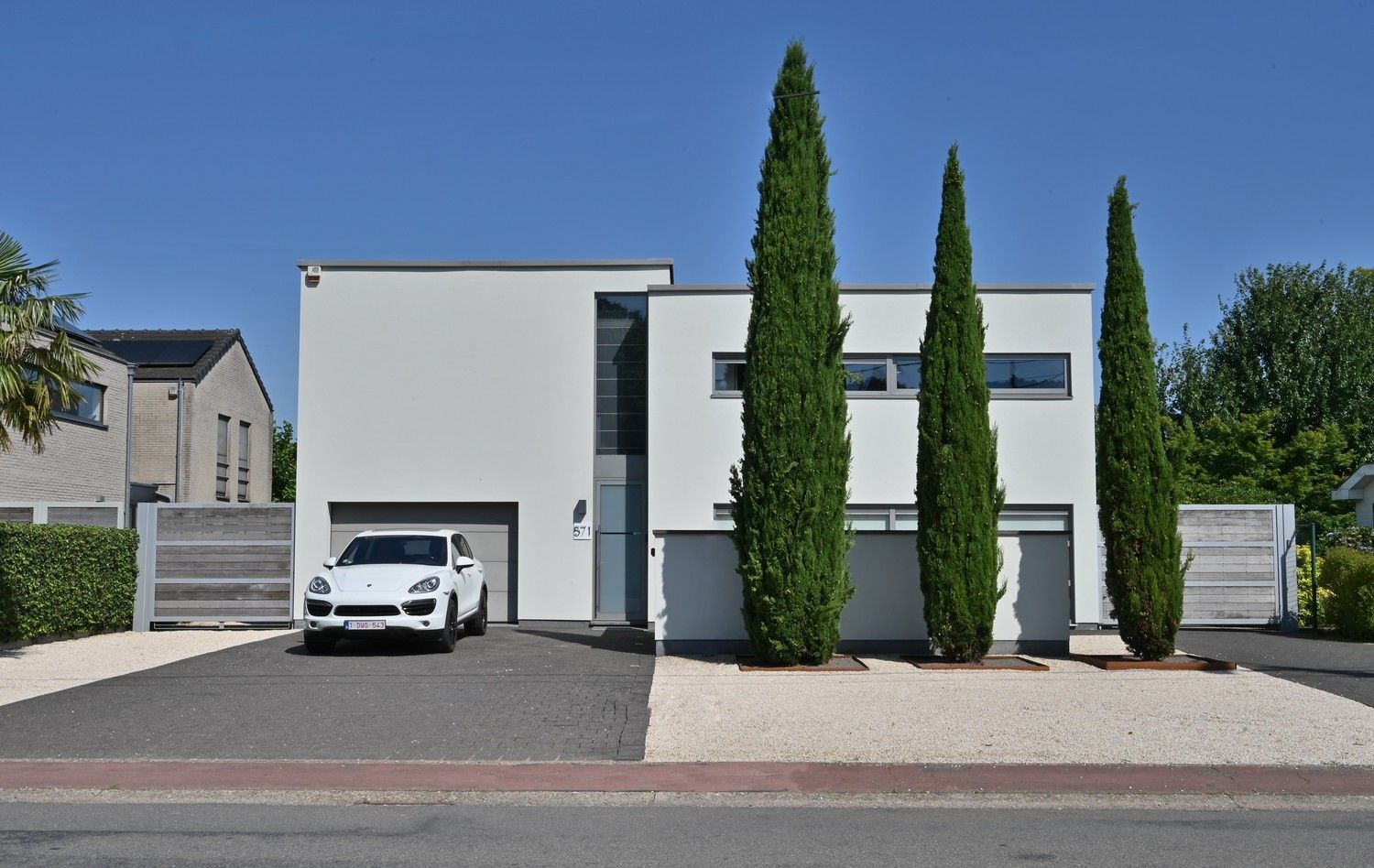 Moderne, eigentijdse villa met zwembad en dubbele garage, nabij Maastricht gelegen in het pittoreske dorpje Opgrimbie foto 22