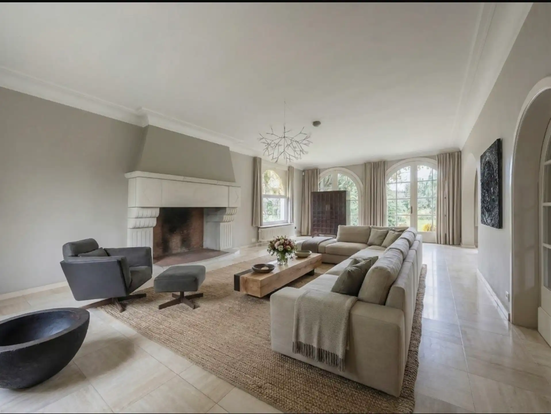 Stijlvolle villa met zwembad en uitzonderlijk potentieel foto 4