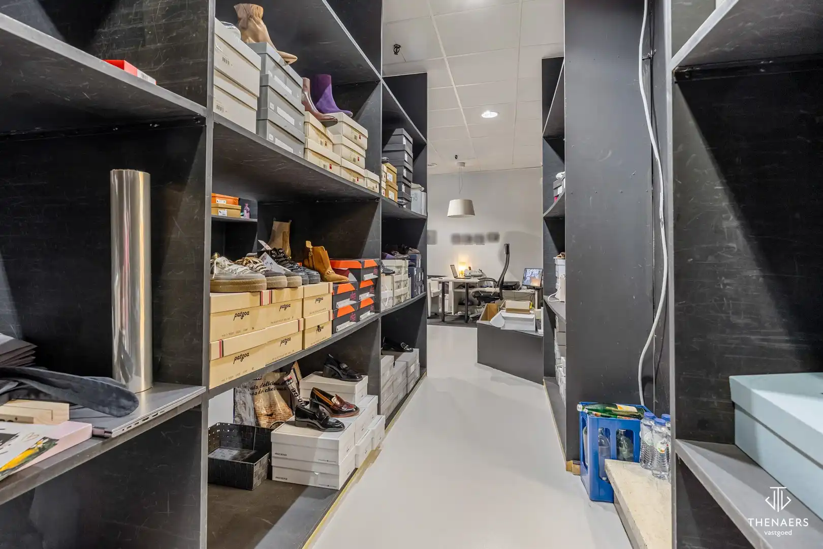 Veelzijdig handelspand van 149 m² in het commerciële hart van Sint-Truiden. foto 14