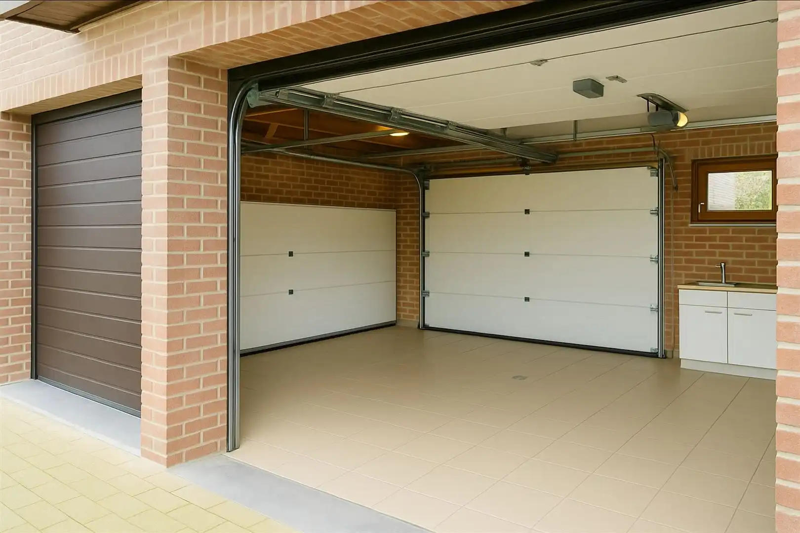 Uniek kantoorgebouw met duplex appartement te koop foto 29