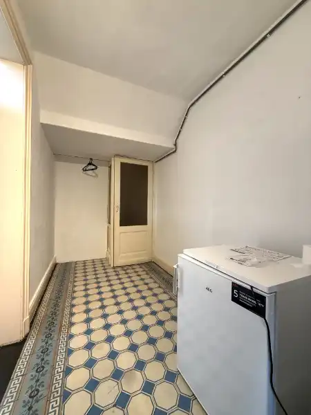 1-slaapkamerappartement in herenwoning vlakbij Sint-Pietersstation foto 10