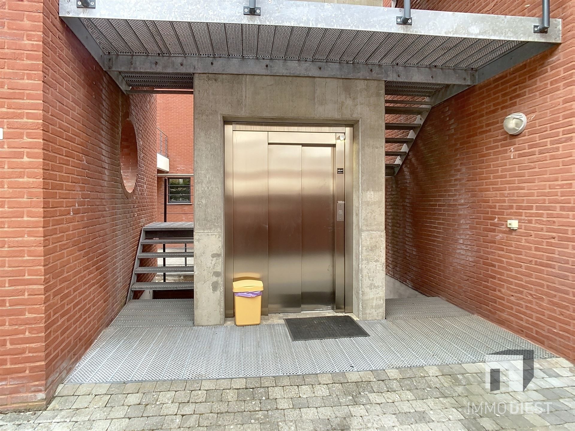 Spatieus appartement op een topligging foto 37