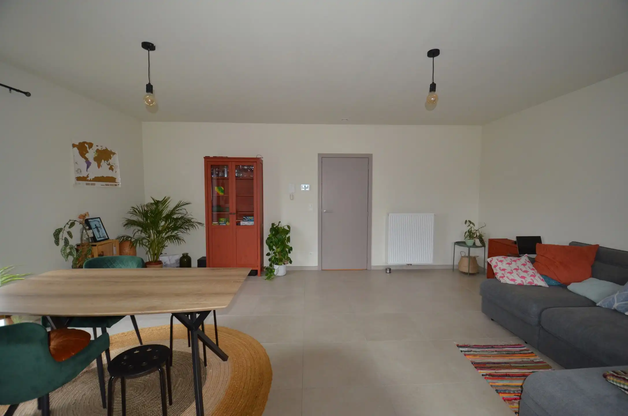 Recent appartement met 2 slaapkamers nabij het centrum foto 6