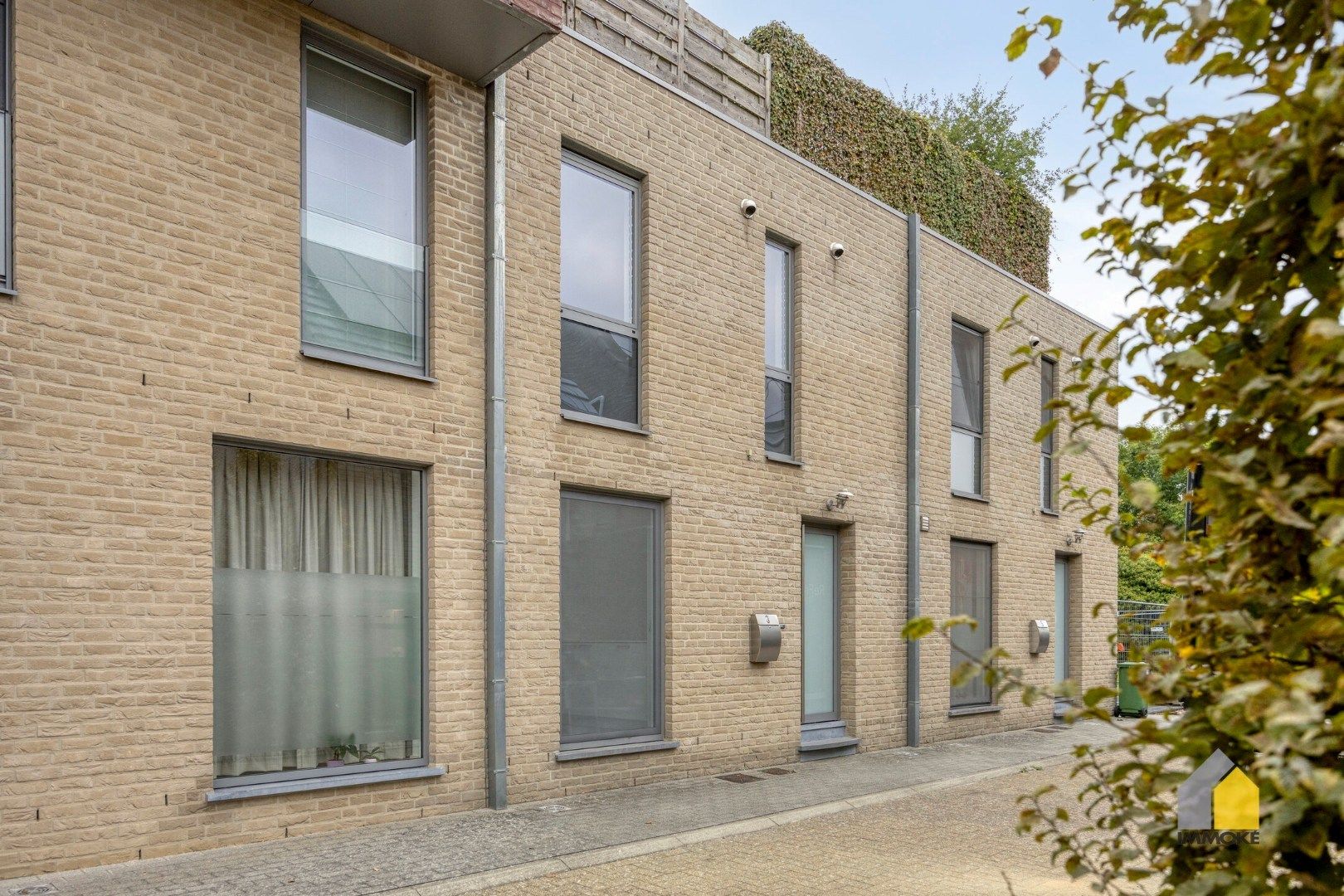 Ruim, energiezuinig appartement (151 m²) met 3 slpk, terras, tuin en dubbele parking. foto 28