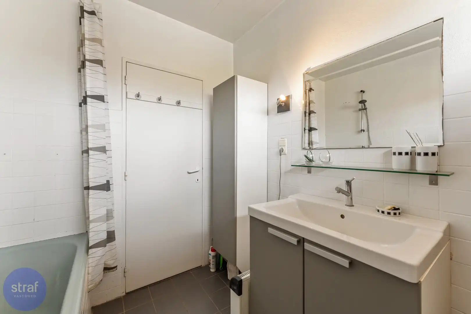 Enorme woning in de beste straat van Linkeroever foto 17