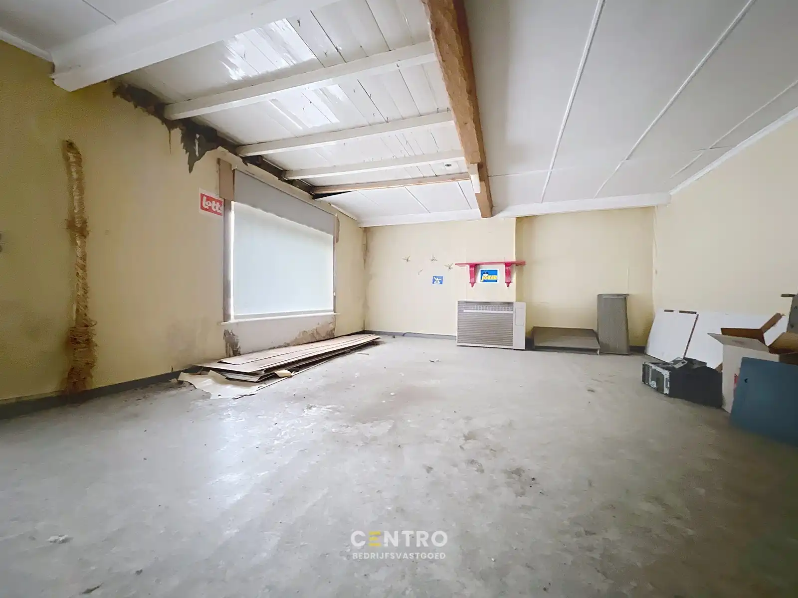 Handelspand TE KOOP in het centrum van Oudenburg + dagbladhandel DE KIOSK over te nemen ! foto 15