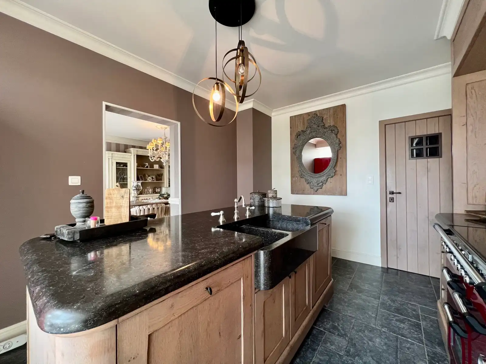 Luxe woning met alle comfort, prachtige leefveranda en tuin. foto 6
