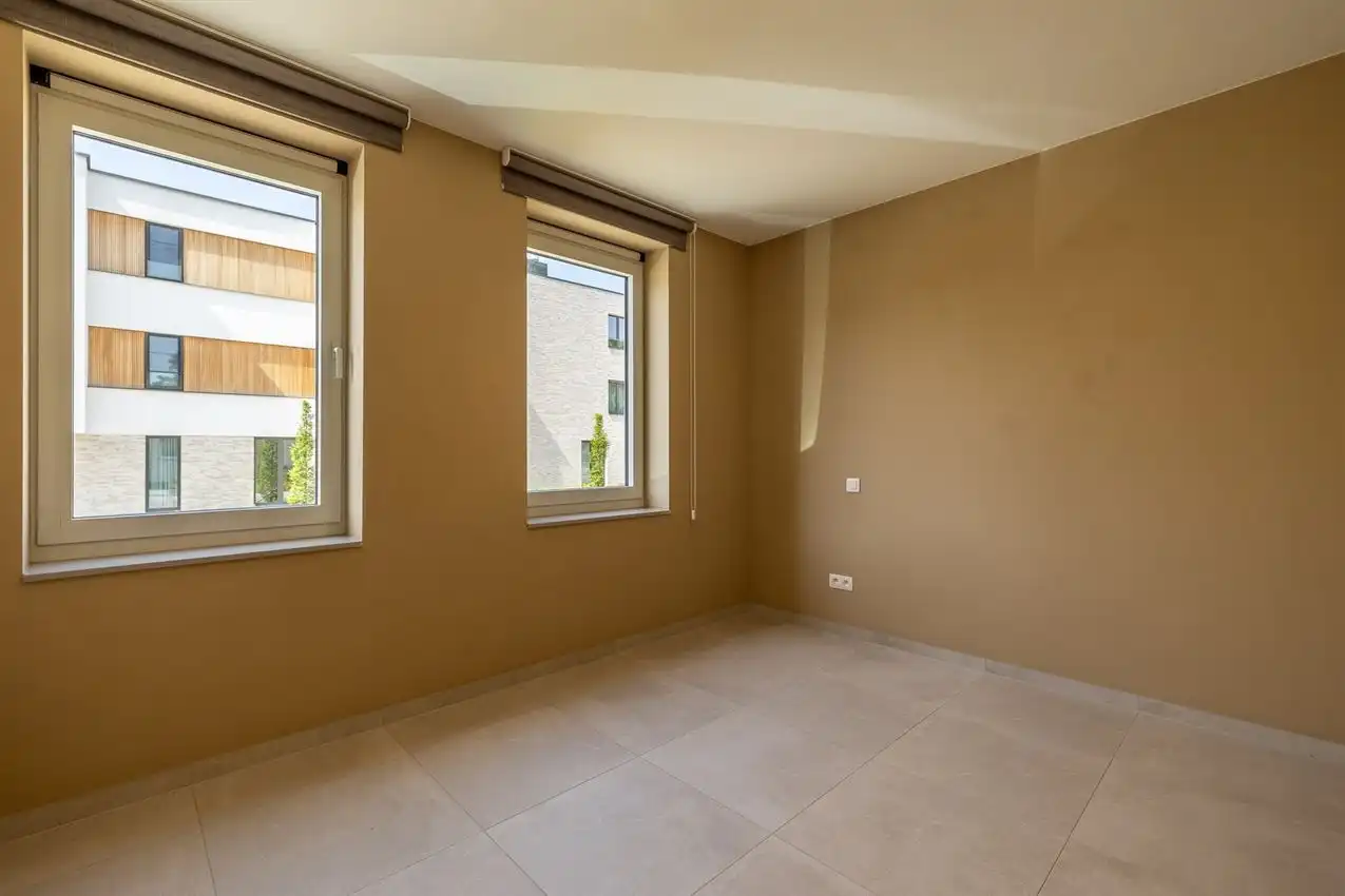 Gelijkvloers app. met twee slaapkamers, zuidterras, garage nabij bossen foto 13