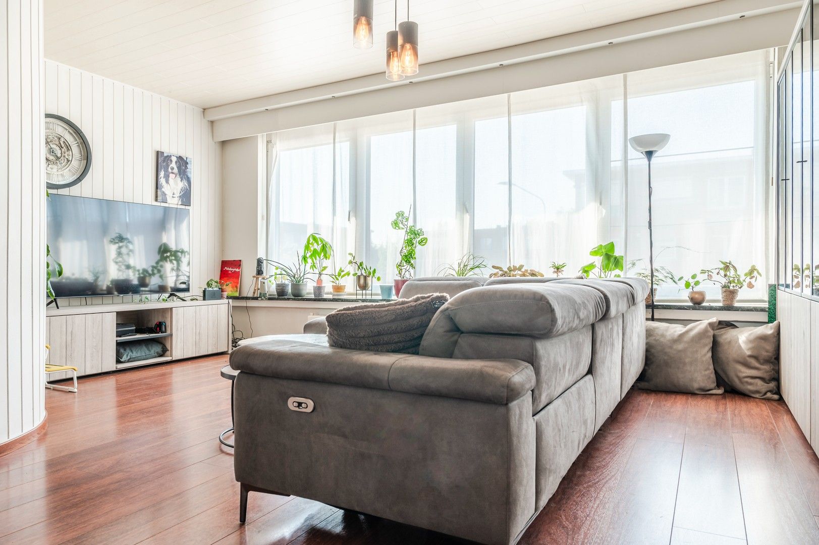 Instapklare woning te Zwijndrecht foto 8
