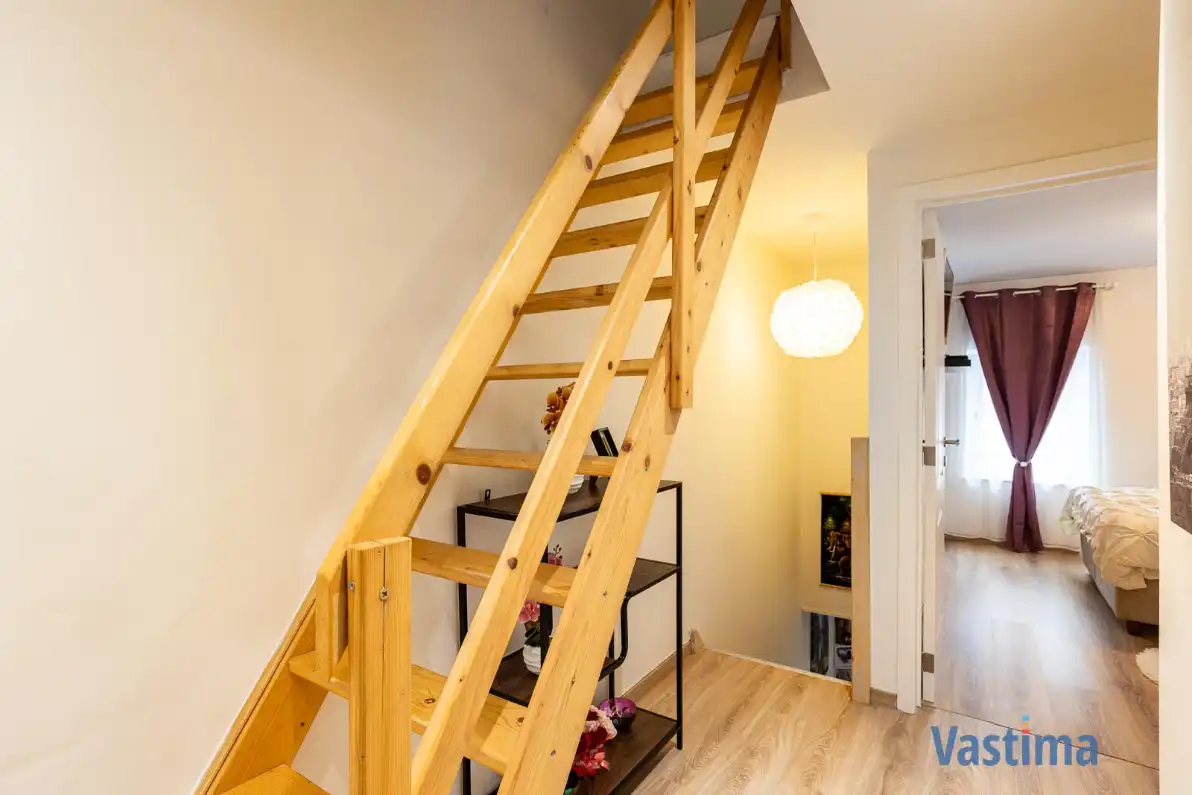 Instapklare, energiezuinige familiewoning met 4 slaapkamers, tuin en garage foto 12