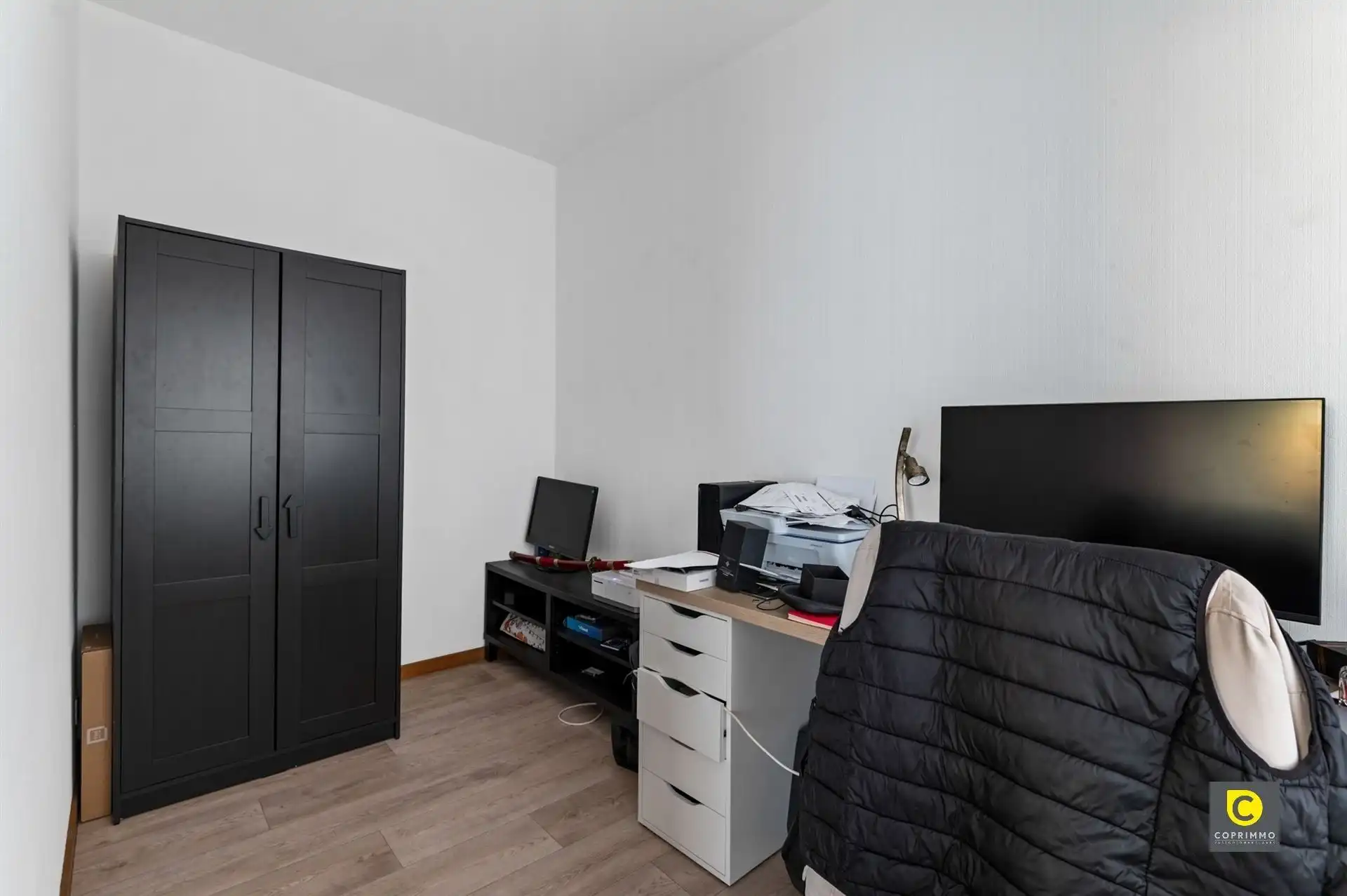 Verzorgd gebouw met 3 appartementen foto 21