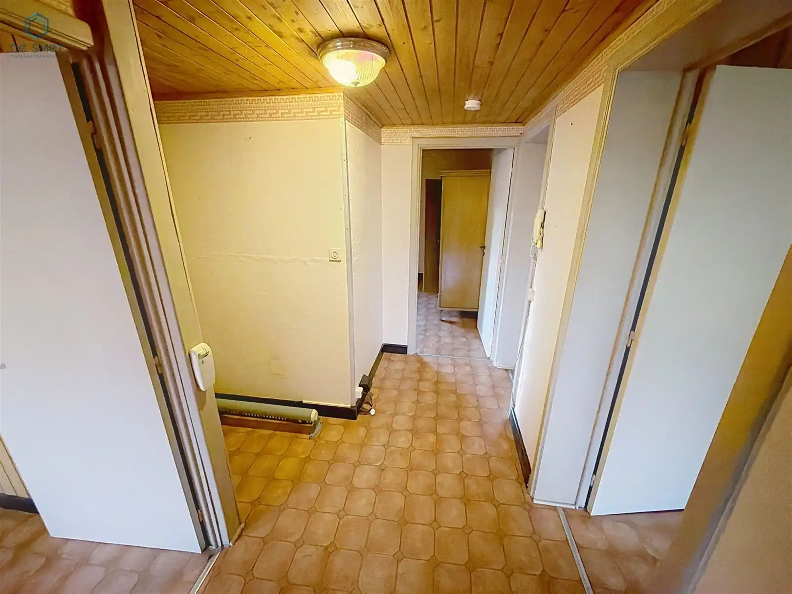 TE RENOVEREN WONING MET 3 SLAAPKAMERS, GARAGE EN TERRAS IN VIANE foto 17