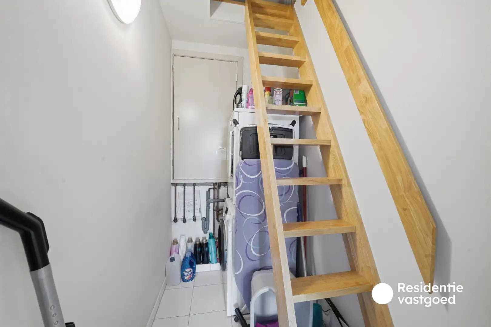Ruim en lichtrijk duplexappartement met garage en twee terrassen in centrum Eernegem foto 20