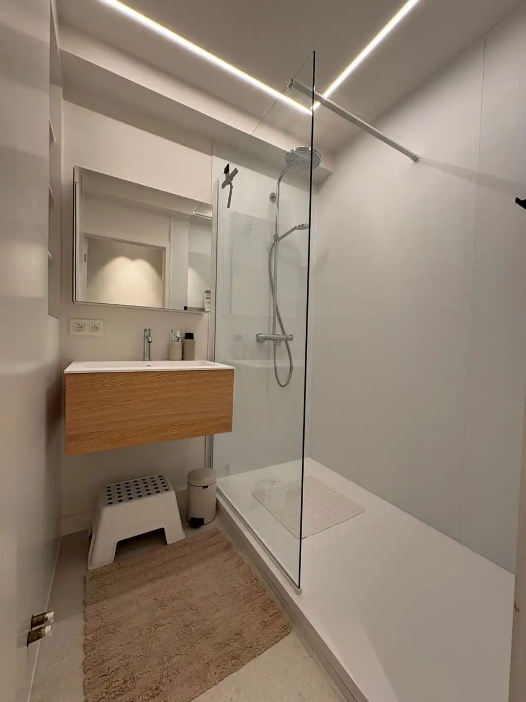 Prachtig vernieuwd appartement te huur op jaarbasis – Zeedijk foto 12