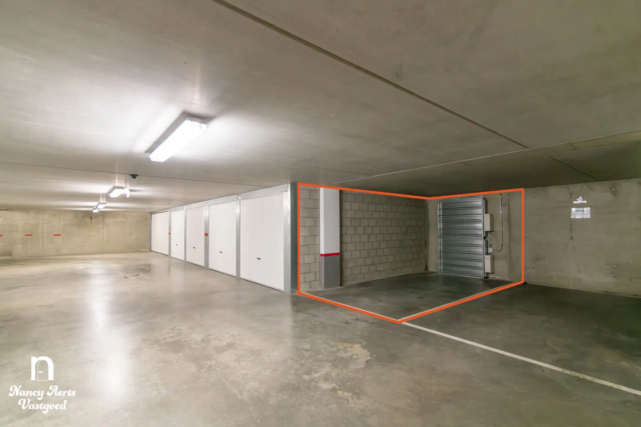 Ondergrondse autostaanplaats nabij centrum Hasselt foto 4