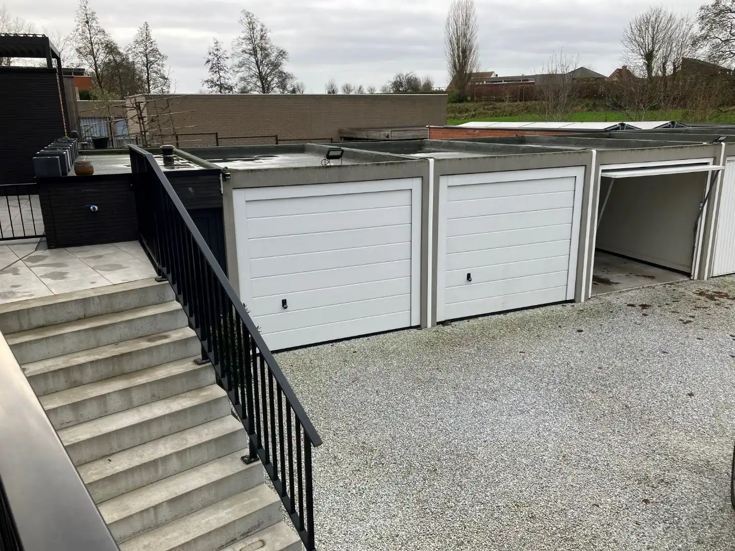 Recent appartement met garage in centrum Rekkem! foto 7