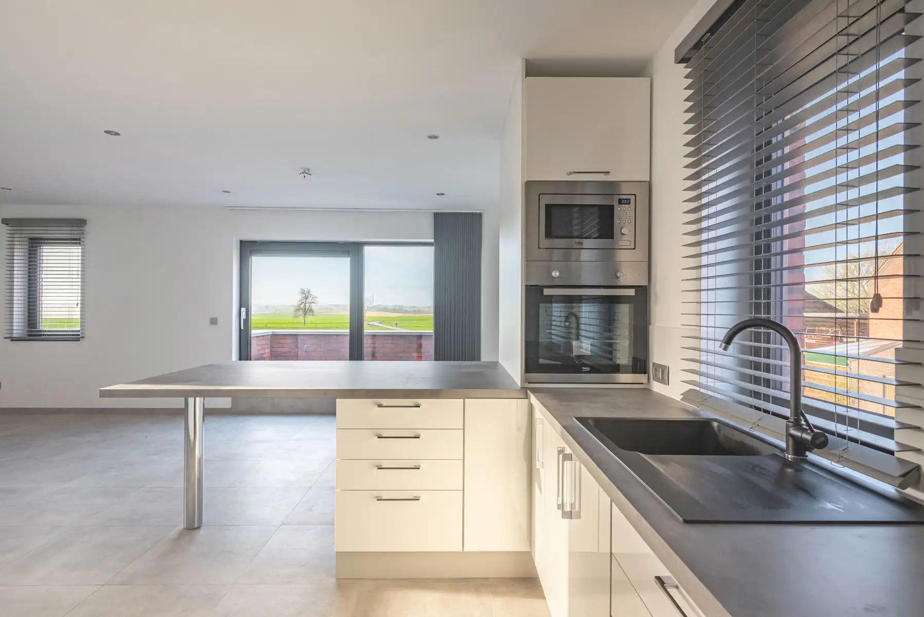 Royaal appartement gelegen in het charmante Riemst foto 8