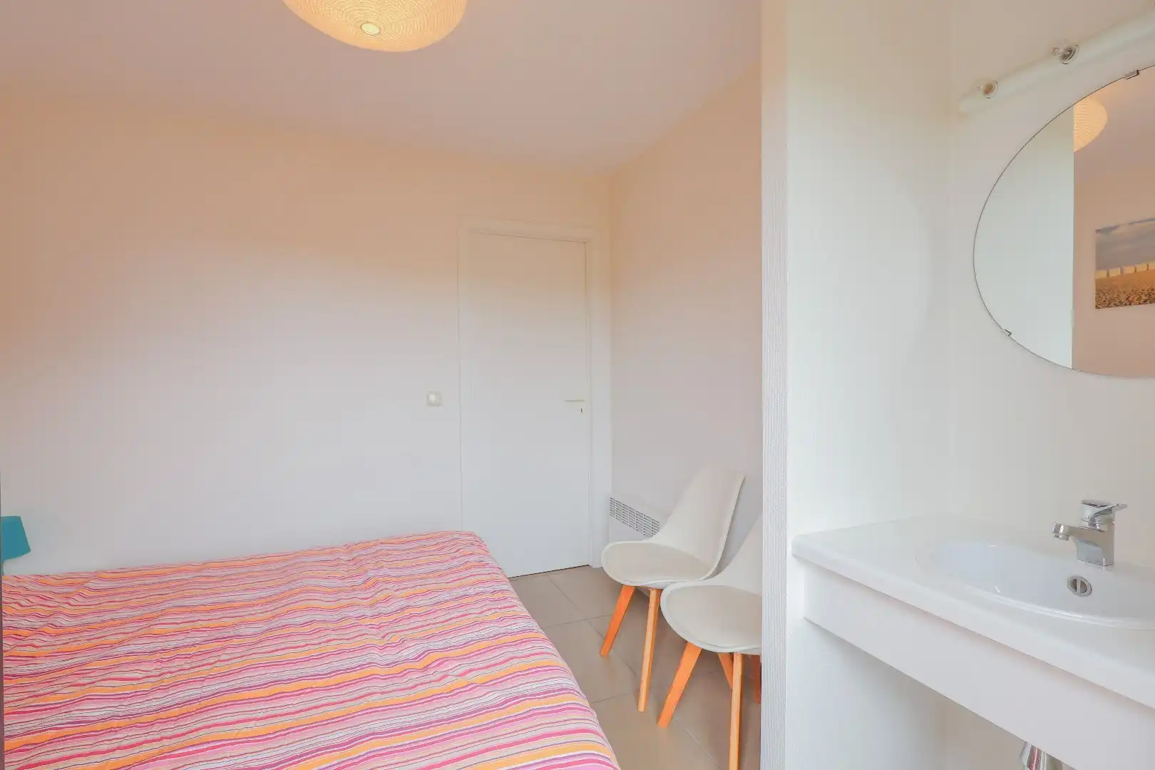 Appartement met 2 slaapkamers & frontaal zeezicht te huur op jaarbasis! foto 8