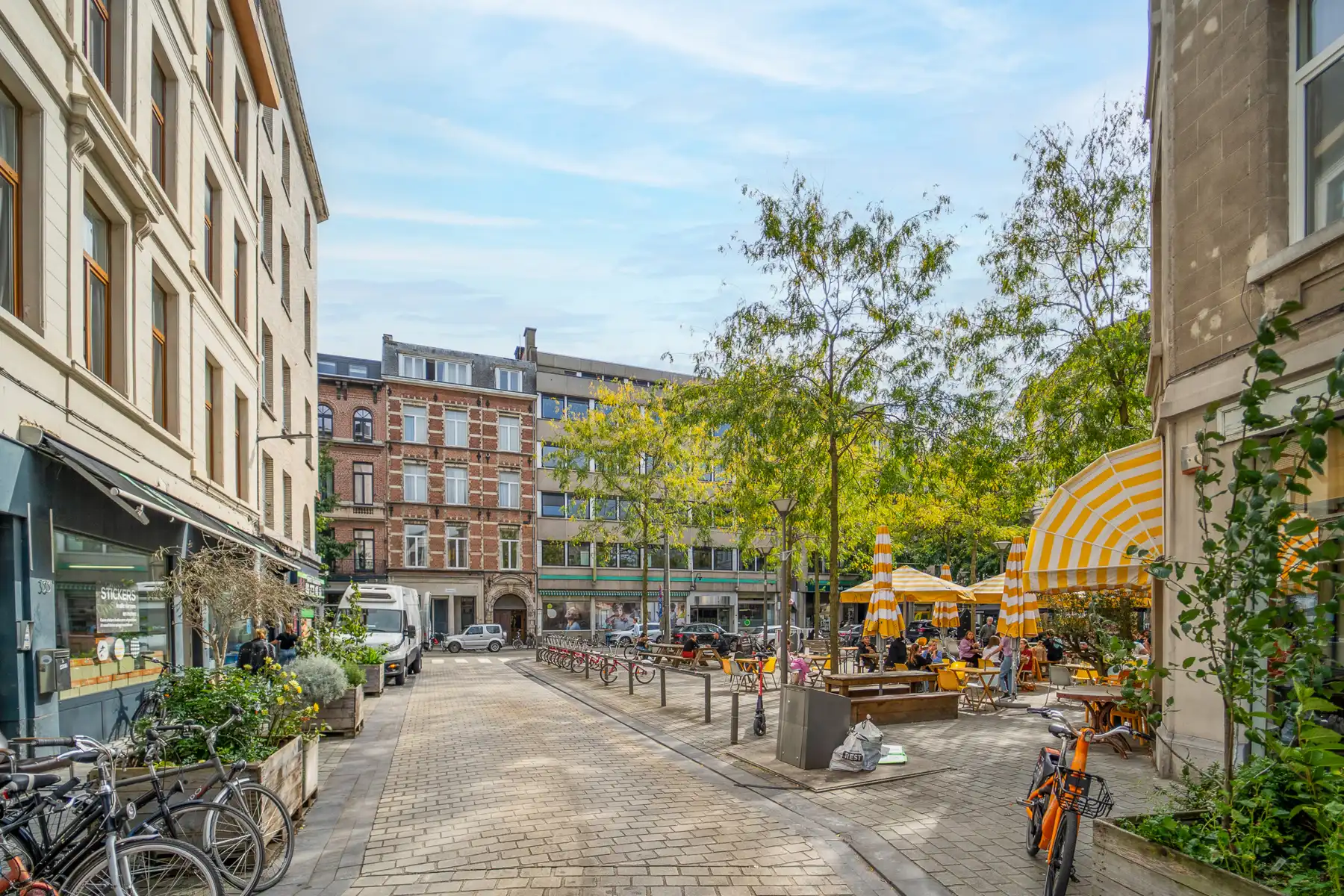 Trendy bemeubeld appartement op top locatie foto 8