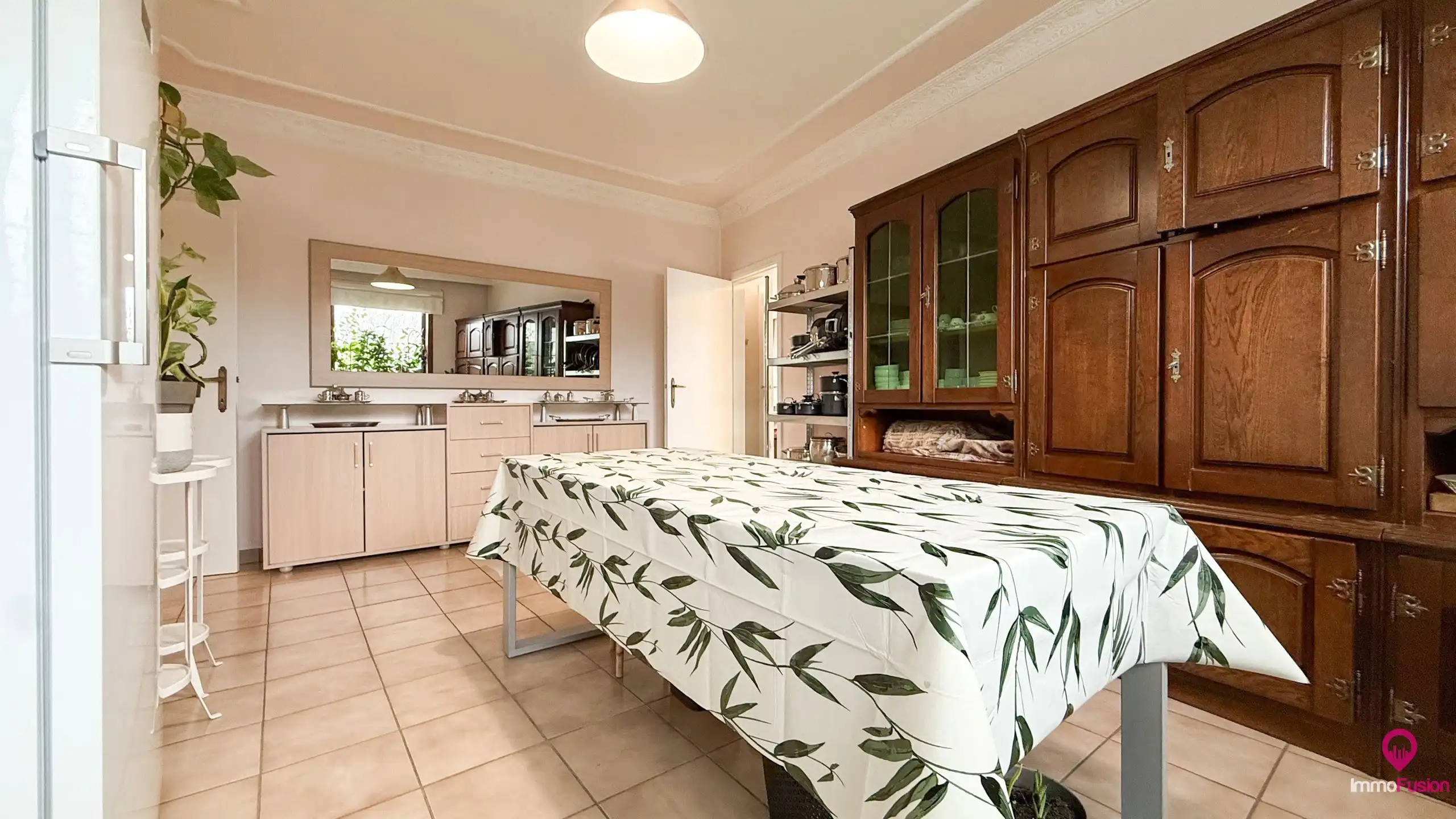 Handelspand met woonst op zeer goede commerciele ligging! foto 22