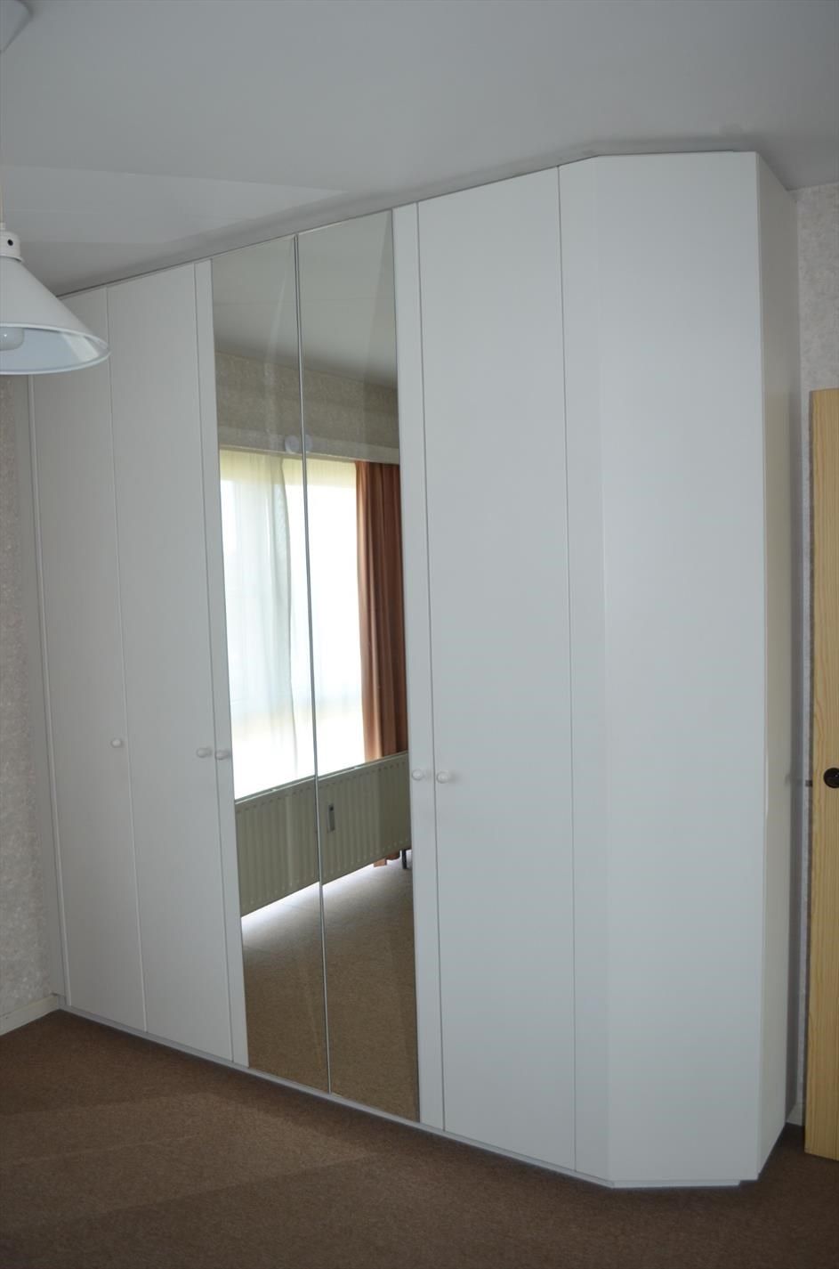 Volledig gerenoveerd appartement met mooi open zicht. foto 12