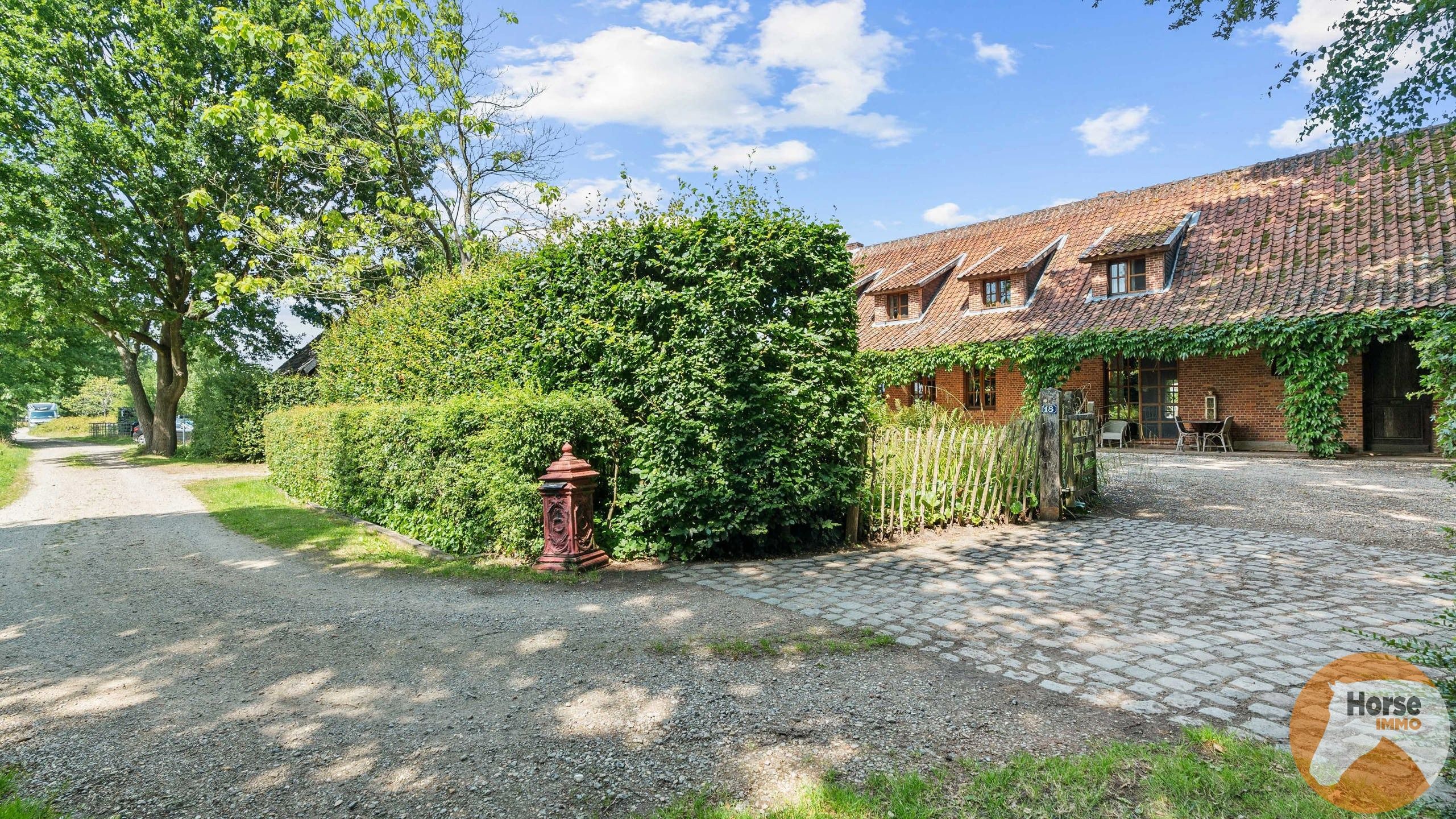 TESSENDERLO - Uniek gelegen hoeve met schuren op 3ha76 foto 37