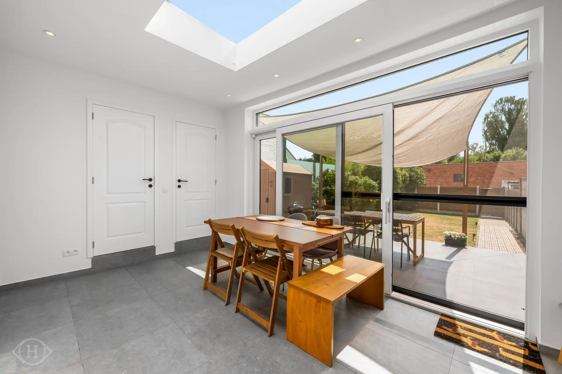 Volledig gerenoveerde, energiezuinige woning met zuidtuin foto 4