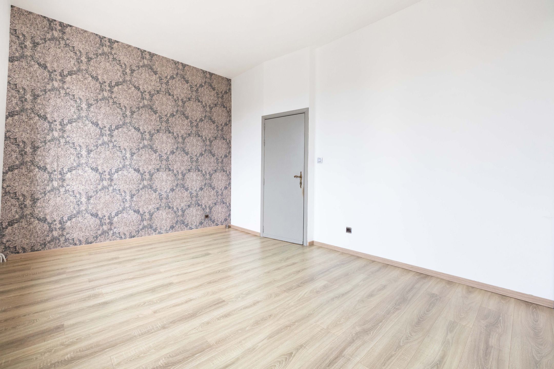 Een ruime woning met potentieel op toplocatie foto 13