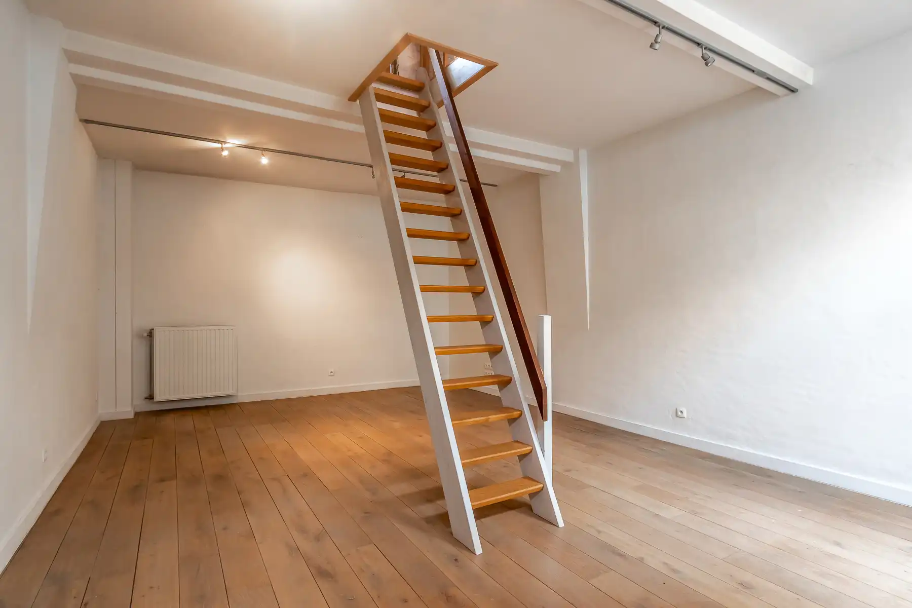 Grote woning met tal van mogelijkheden in bruisend centrum foto 11