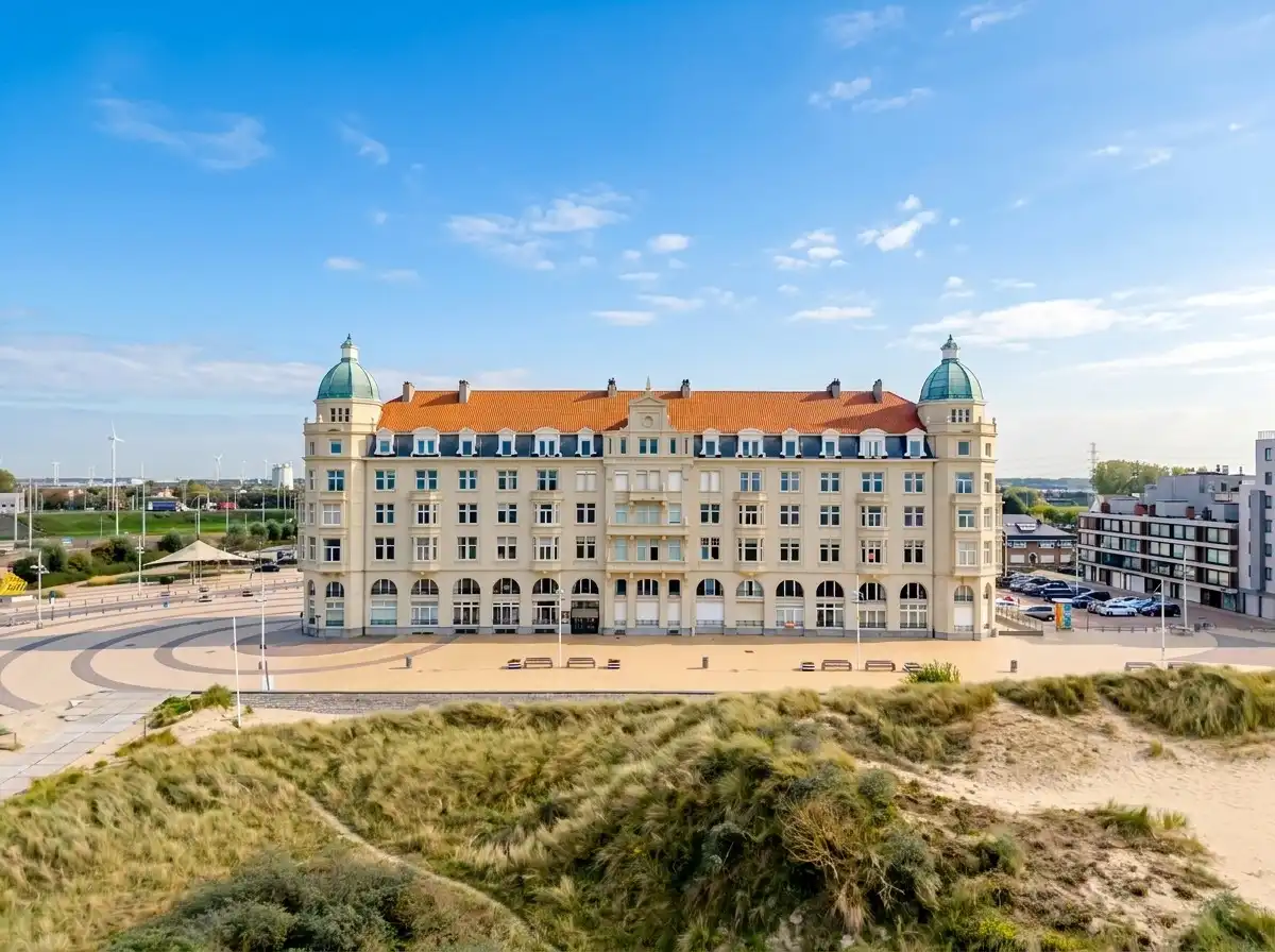 Knusse pied-à-terre in de magnifieke residentie Palace aan het strand van Zeebrugge foto {{pictureIndex}}