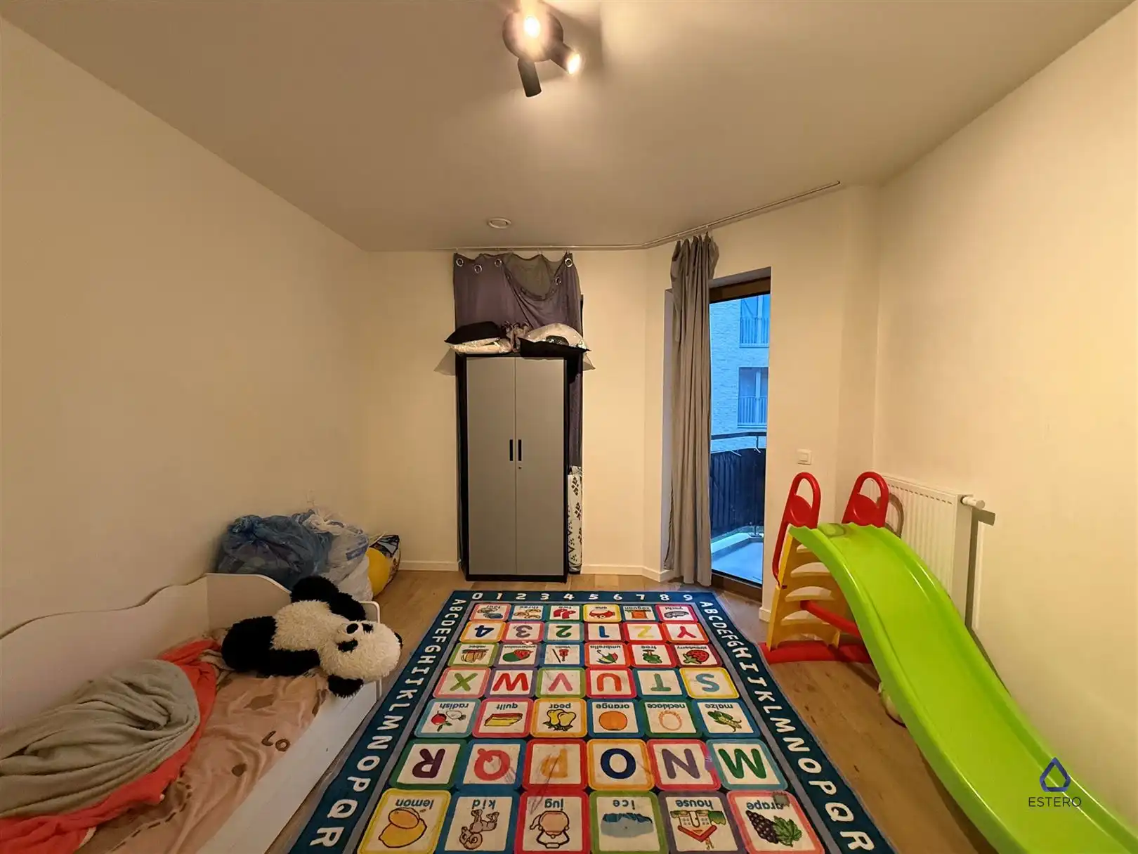 Modern nieuwbouwappt 2-SLK met Terras te Tour & Taxis foto 8