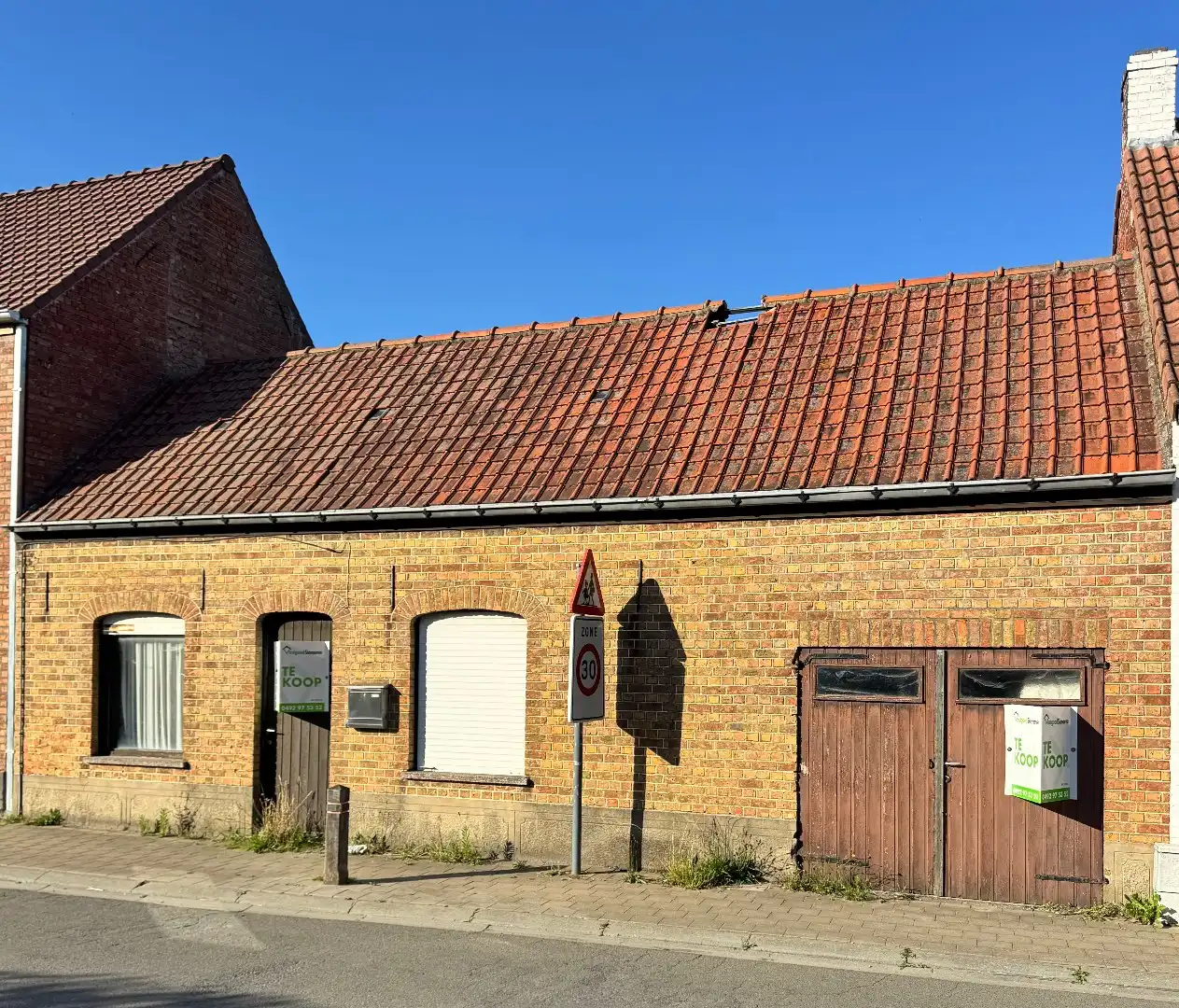 Woning met tuin en garage te Koekelare  foto 2