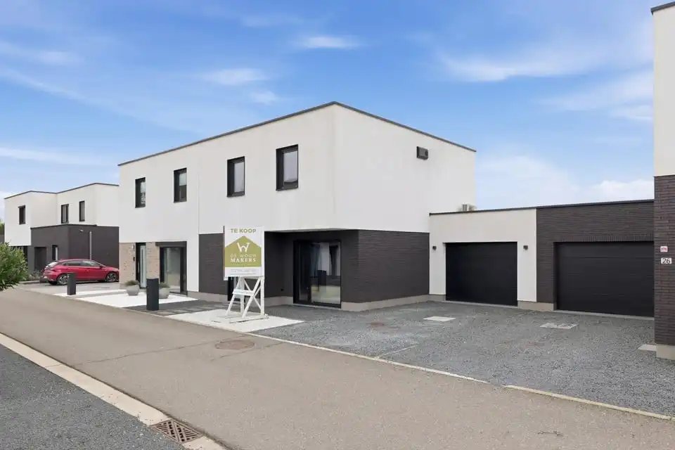 RECENTE GEZINSWONING MET 3SLPK OP CENTRALE LOCATIE TE SINT-TRUIDEN foto 2