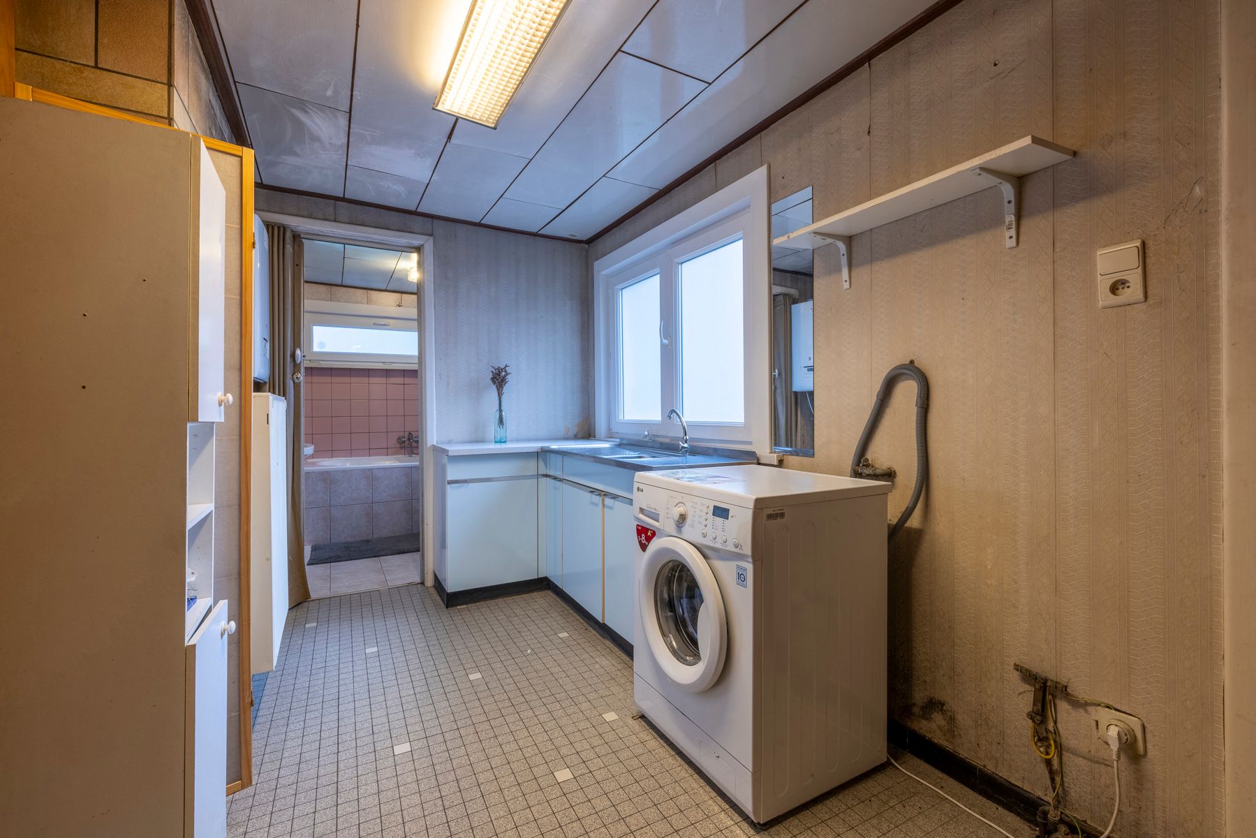 Woning met 4 slaapkamers en tuin te koop! foto 13