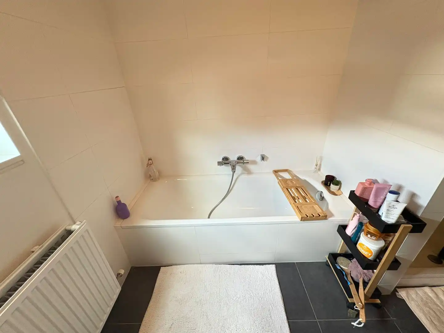 RUIM TWEE SLAAPKAMER APPARTEMENT MET TERRAS foto 9