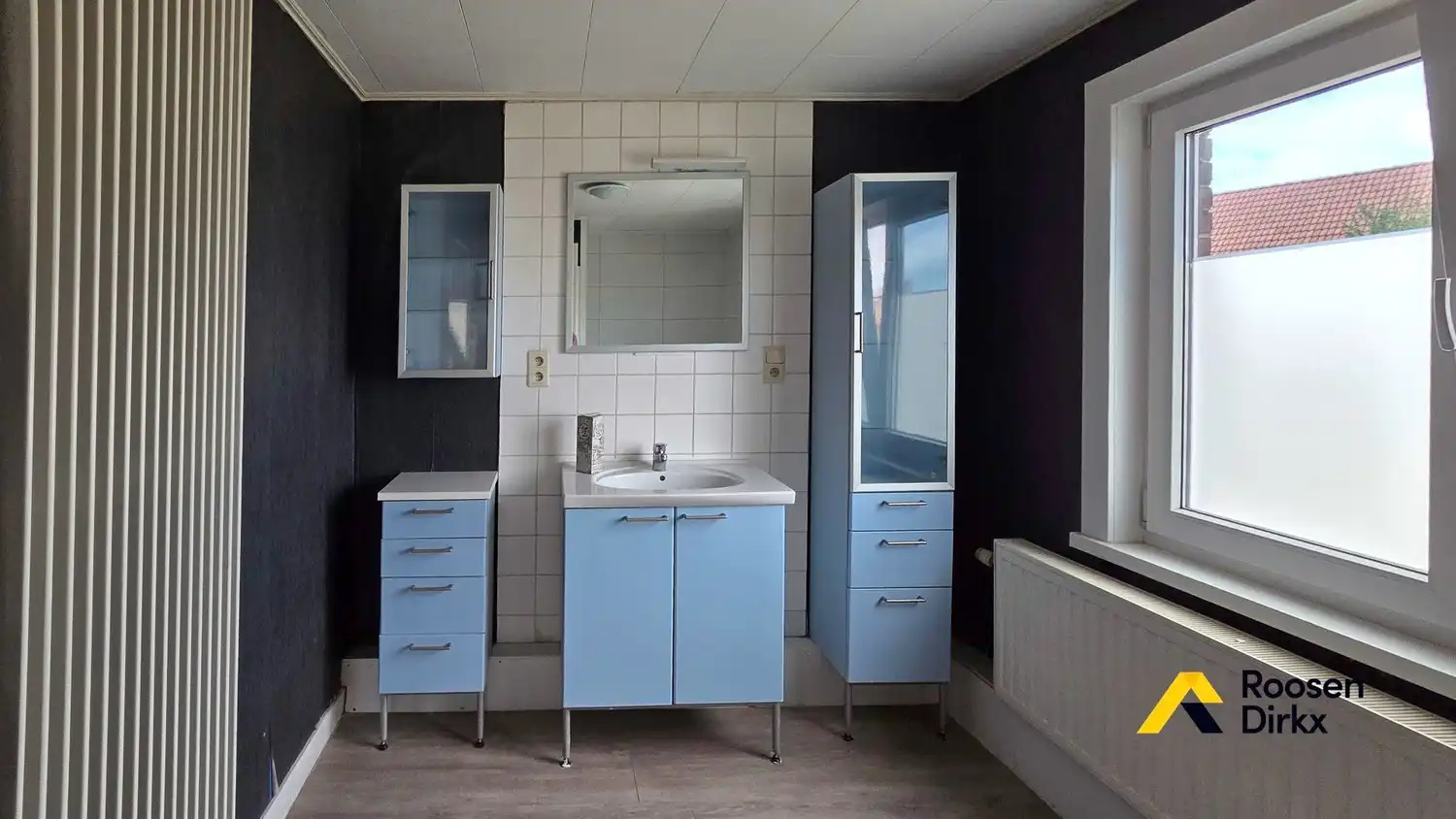Charmante HOB gezinswoning met degelijke basisstructuur, 3 slaapkamers hartje Bree foto 20