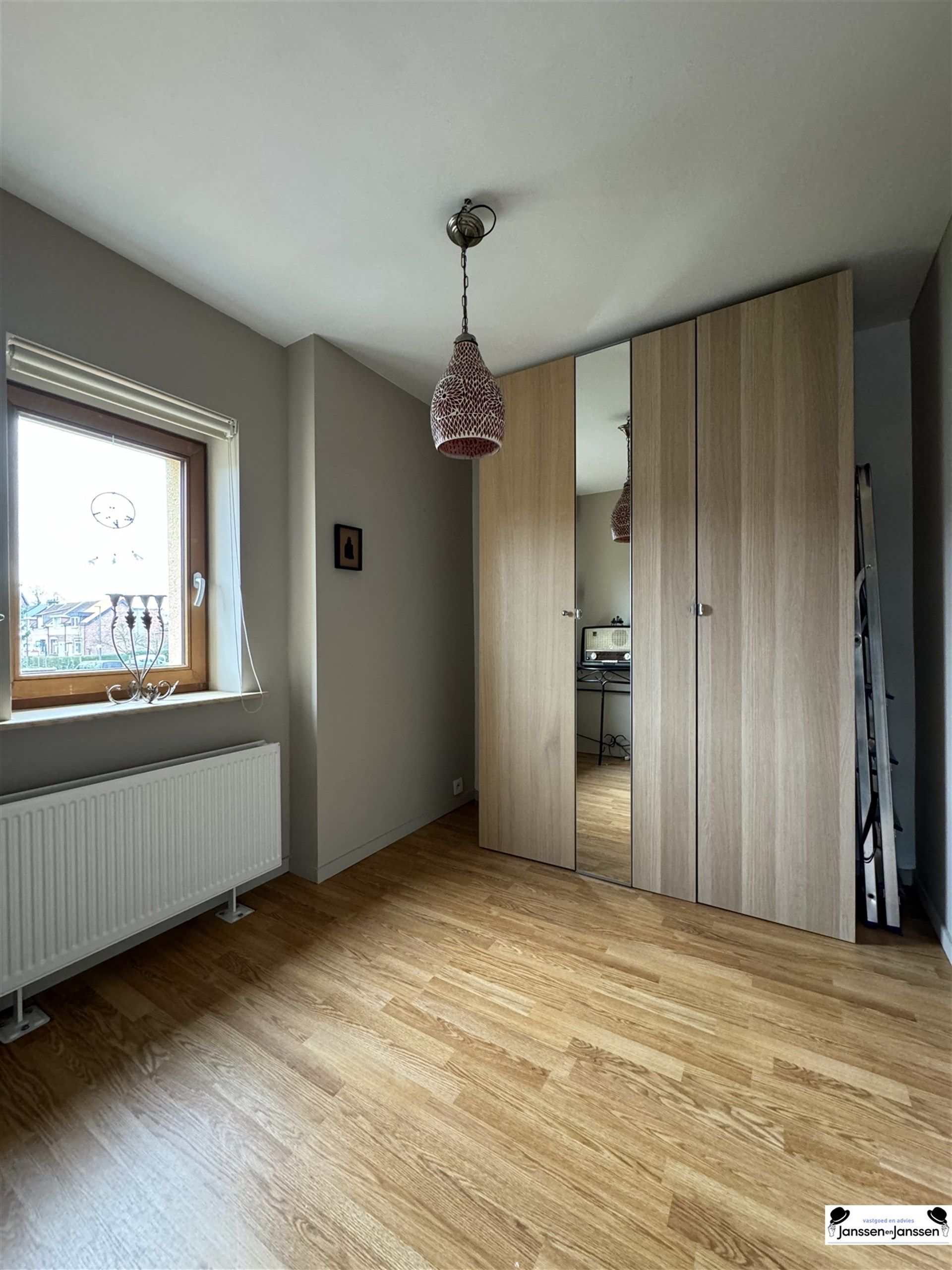Gerenoveerde gezinswoning met 4 slaapkamers in Wilrijk  foto 18