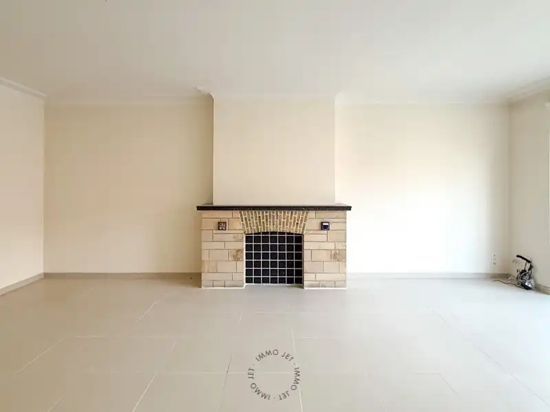 Ruim en lichtrijk appartement met twee terrassen foto 5