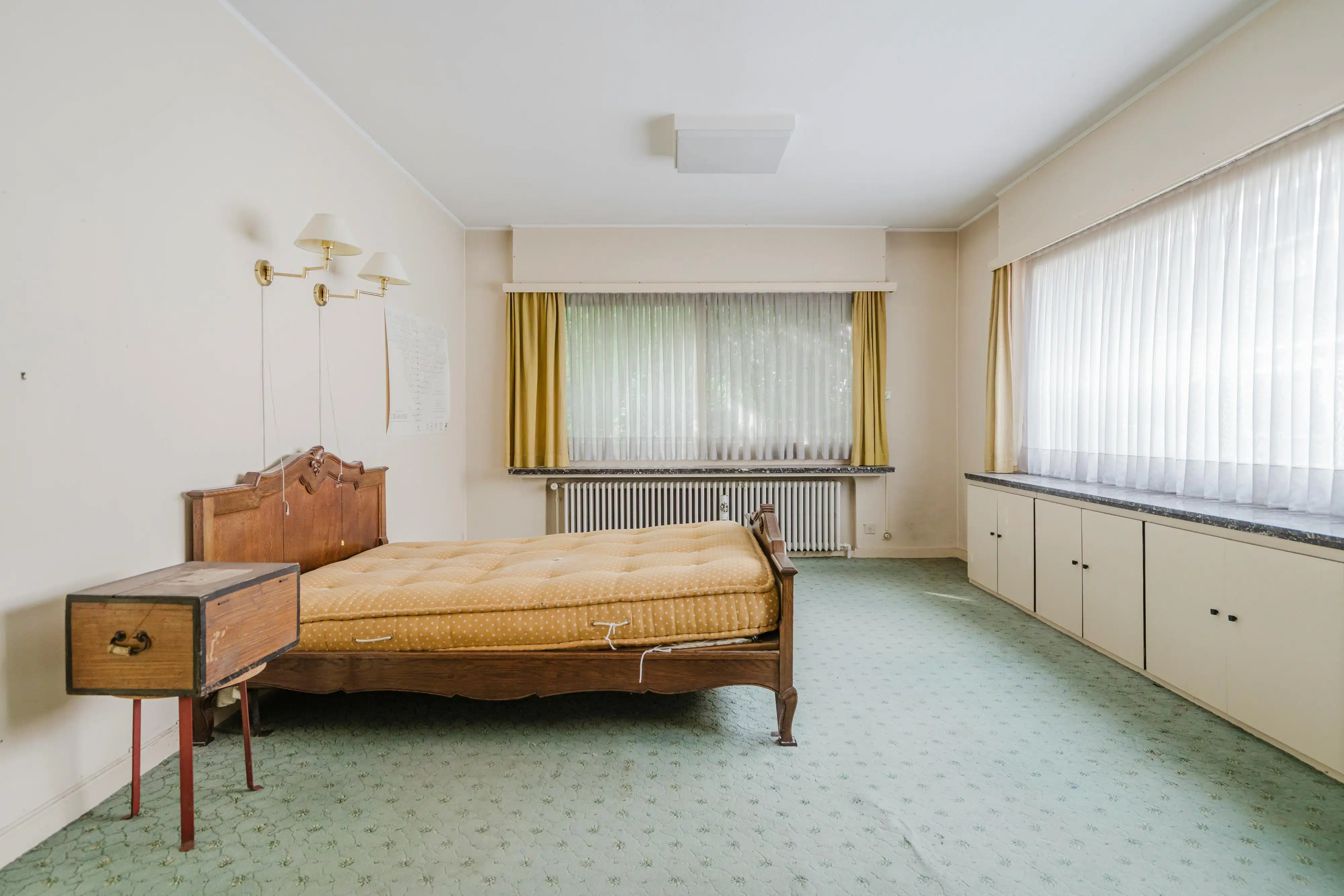 Karaktervolle woning met 4 slaapkamers te koop in Bissegem! foto 7