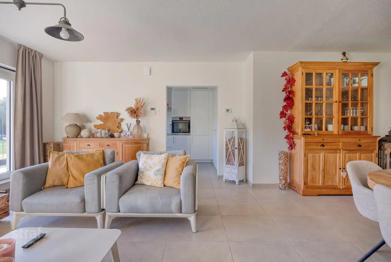 TE HUUR: Zonnig appartement op Linkeroever inclusief autostaanplaats foto 6
